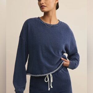 NWT. Z Supply Women's Circuit knit Sweatshirt
